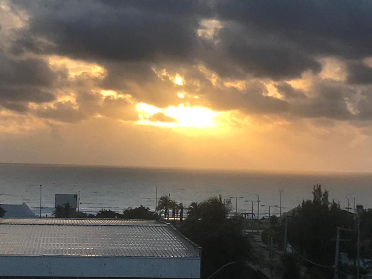 Apê Praia Do Futuro * Fortaleza (Ceara)